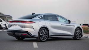 Voiture électrique B Y D HAN L EV 701KM LiDAR Premium Edition 2025 - Product Image 2