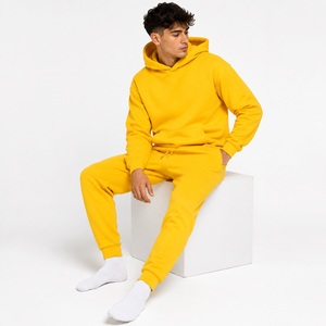 Les détails streetwear modernes donnent à ce sweat à capuche pour homme un look audacieux, tout en un tissu doux qui le rend facile à porter pour un confort quotidien. - Product Image 4