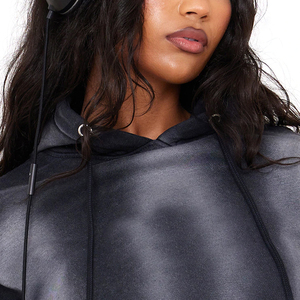 Vente en gros : Sweat à capuche d'hiver pour femme, haute qualité, effet délavé, anti-boulochage, en polaire respirante, écologique, tailles et couleurs personnalisables - Product Image 3