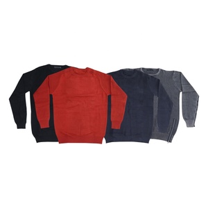 Pull élégant pour homme, tricot doux, col rond, chaud et confortable, manches longues, vêtements d'hiver décontractés pour les voyages en plein air - Product Image 1