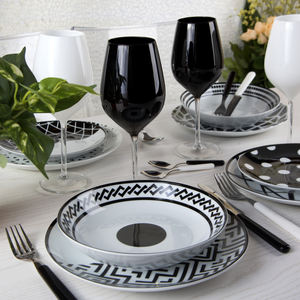 Set di 6 Calici Excelsa Neri per Vino 7,5x7,5x23 Cm - Product Image 3