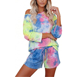Conjunto de camiseta de color liso y pantalones cortos de ciclista para mujer, ajuste holgado, atuendo informal de verano, venta al por mayor, tie dye - Product Image 1