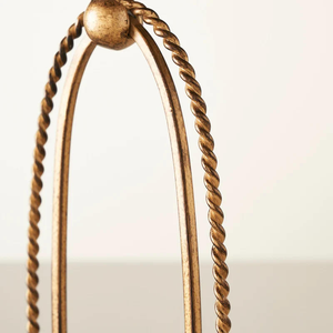 เชิงเทียนโลหะสไตล์รัสติกสมัยใหม่ ดีไซน์ทันสมัยไม่ซ้ำใครสำหรับตกแต่งพื้นที่ในช่วงคริสต์มาส - Product Image 5