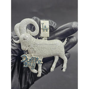 Pendentif Animal Hip Hop en Moissanite Haute Brillance, Bijou Statement en Argent 925 - Product Image 1