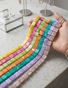 Cuentas de Resina Cuadradas de Color Caramelo Personalizadas |   Cubo Plano Marmoleado de 8mm 10mm |   Cuentas para la Cintura Marca FE, Suministros de Joyería DIY, Servicio de Muestras - Product Image 1