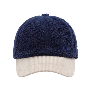 Casquette de baseball d'hiver doublée polaire en tissu éponge, 6 panneaux, ajustée, unisexe, décontractée, bleu marine avec visière crème, logo brodé - Product Image 1