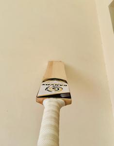 Bate de Críquet Ligero, Ambidiestro, Hecho a Mano con Madera de Sauce del Cachemira, para Entrenamiento y Partidos - Product Image 2