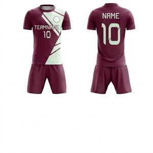 Tenues d'entraînement respirantes et confortables, impression par transfert thermique, nouveau design, ensembles de football, maillots de football, vêtements de sport pour enfants - Product Image 2