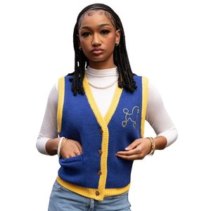เสื้อกั๊กไหมพรม Sigma Gamma Rho สีน้ำเงินทองสำหรับผู้หญิง แบบติดกระดุม สไตล์ลำลองแบบ Preppy สำหรับชมรมนักศึกษากรีก - Product Image 1