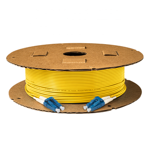 Câble de brassage en fibre optique monomode certifié Corning SMF-28 9/125 µm, 12 mètres, LC LC Duplex, gaine PVC, polissage UPC/APC - Product Image 3