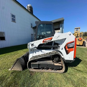 Chargeuse compacte sur chenilles Bobcat T550 robuste avec une utilisation efficace, une qualité de construction solide et un prix compétitif à vendre - Product Image 2