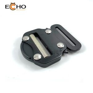 หัวเข็มขัดนิรภัยสำหรับปีนเขาตั้งแคมป์ตะขอเหล็กหลายขนาดทนทานสำหรับกลางแจ้งอุปกรณ์เสริม - Product Image 4