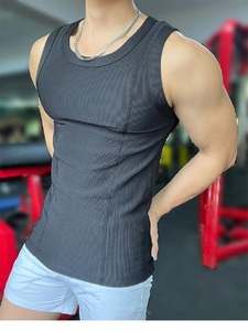 เสื้อกล้ามชายสีเทา ยี่ห้อ GURUNA-Z-INDUSTRY แบบมีริบบิ้น คอโอ ทรงลำลอง ระบายอากาศได้ดี ผลิตจากผ้าฝ้าย 100% สไตล์สตรีท ปักลาย - Product Image 4