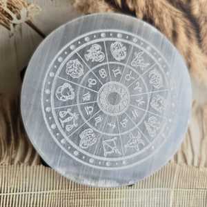 Natural Selenite Zodiac Wheel Plate 3 Inch Engraved 12 Zodiac <b>Signs</b> Irregular Crystal Charging Plate Home Decor Feng Shui - Product Image 3