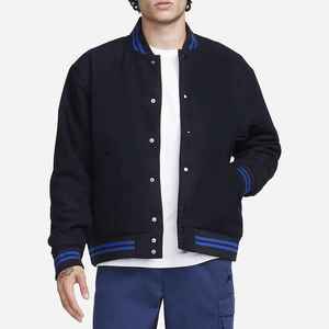Nouveauté : Veste varsity homme avec logos personnalisables, qualité supérieure, design tendance et confortable. - Product Image 4