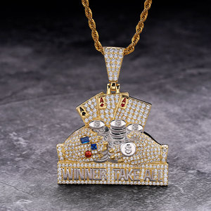 Pendentif en Argent 925 avec Diamant de Laboratoire, Cartes à Jouer Givrées, Motif Gagnant au Poker Casino, Symbole de Fortune et de Parure Audacieuse - Product Image 1