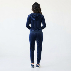 Ensemble de survêtement élégant pour femme en velours uni à capuche, 2 pièces, manches courtes, 100 % polyester, polyvalent - Product Image 2