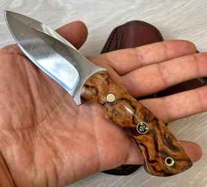 Couteau à Découper Haut de Gamme en Acier Damas de 8 Pouces, Manche Intégral, Pointe Droite, Personnalisable OEM, Poignée en Cuir et Bois d'Olivier - Product Image 2