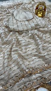 Sari de seda espacial de alta calidad con bordado Cutdana y trabajo de cuentas doradas, conjunto de sari y blusa, proveedor de la India, suministro al por mayor - Product Image 3