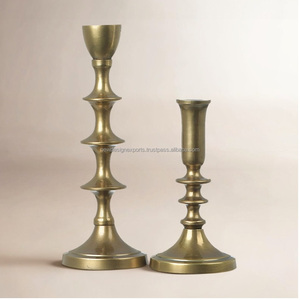 Portavelas de aluminio fundido en bronce envejecido al por mayor • Suministro de lujo para mesas de estilo rústico francés - Product Image 5