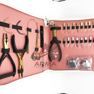 Kit professionnel d'extensions capillaires avec pince à 2 trous, pince à cheveux en L pour bandes adhésives, ciseaux, peigne à boucles, petites pinces à cheveux, perles et aiguilles - Product Image 1