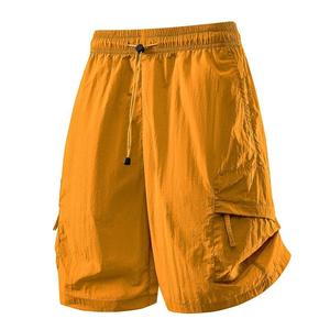 Shorts cargo homme couleur moutarde, séchage rapide, taille à cordon, décontractés, style bermuda, avec poches, couleur unie, en polyester tissé - Product Image 1