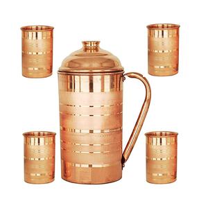 Service de table en cuivre pur pour l'eau potable, comprenant une carafe et quatre verres, pour la décoration de la table et le service. - Product Image 1