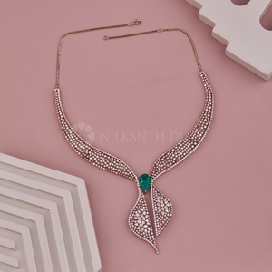 Collier en diamant rond de qualité supérieure, diamant créé en laboratoire avec certification IGI et clarté VVS pour la vente en gros - Product Image 2