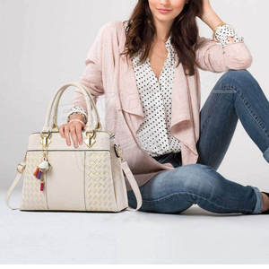 Bolso de Cuero de Moda para Uso en Exteriores, Material Impermeable, Color Personalizado, Bolso de Cuero para Mujer, Más Vendido - Product Image 5