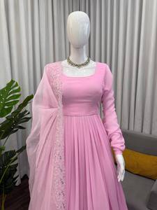 Vestido Anarkali Salwar Kameez de Georgette Rosa con Bordado de Hilo, Manga Larga, para Bodas y Fiestas, para Mujer - Product Image 6