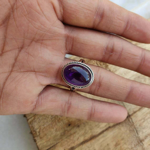 Bague en argent sterling 925 pour femme, style bohème, avec pierre précieuse naturelle améthyste violette taille ovale – Cadeau idéal pour mariage, anniversaire - Product Image 3