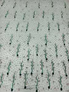Dentelle Florale Traditionnelle de Luxe Élégante en Tulle et Strass Perlé, Faite à la Main, Couleurs Personnalisées, Écologique, Haute Qualité, 5 Yards - Product Image 2