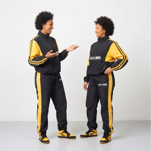 Ensemble de survêtement coupe-vent unisexe, veste et pantalon imperméables légers imprimés sur mesure, col montant, coupe-vent unisexe - Product Image 4