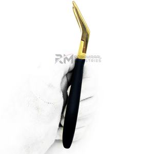 Pinza para extensiones de cabello de alta calidad con punta de oro de 24k y mango con recubrimiento de polvo negro, producto personalizado. - Product Image 5