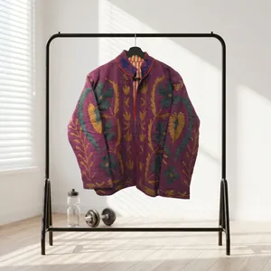 Chaqueta de Invierno para Mujer, Tejida con Diseño Floral Suzani, Cuello Alto, 100% Algodón, Transpirable y Resistente al Viento - Product Image 2