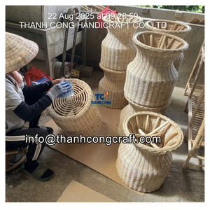 ถาดหวายฝังมุกทรงสแกลลอป งานฝีมือจากธรรมชาติ สำหรับแบรนด์ค้าปลีกที่มีจริยธรรม ถาดฝังมุก - Product Image 3