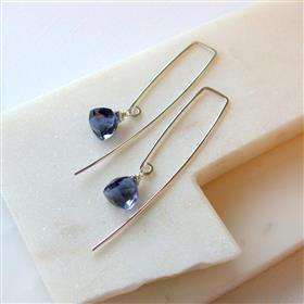 Boucles d'oreilles pendantes en argent sterling 925 avec pierre précieuse en quartz iolite de forme trillion - Product Image 2