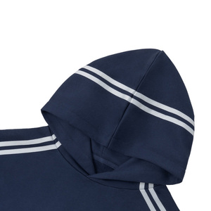 ชุดวอร์มกีฬาผู้ชายแบบมีฮู้ดพร้อมเชือกผูก สำหรับฤดูหนาว ชุดออกกำลังกาย ชุดวิ่งจ๊อกกิ้ง ผลิตตามแบบ OEM ผ้าโพลีเอสเตอร์ 100% - Product Image 5