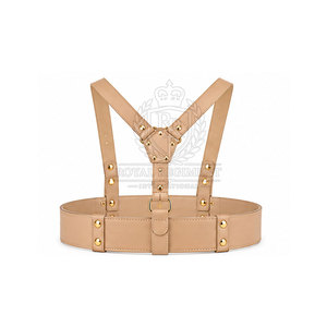 Ceinture Sam Browne en cuir tendance avec boucle classique, sangle réglable et un look épuré pour tenues formelles - Product Image 4