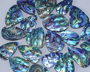 AMAN GEMS & JEWELLERY Natural Quartz Gemstone for Jewellery Making Loose Cabochon From India Third Party Appraisal Color Play - Product Image 5