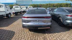 BYD HAN L EV Edición LiDAR Sedán AWD >700km de Autonomía Techo Panorámico Asientos de Cuero Oscuro de Litio 300-400PS - Product Image 5