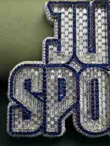 Pendentif personnalisé JUJU SPORTS entièrement serti de diamants bleus en moissanite, en argent sterling, pour homme - Product Image 3