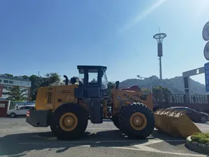 Chargeuse frontale Lonking CDM853NG de 5 tonnes pour entrepôts de céréales, chantiers de sable et carrières moyennes - Product Image 5