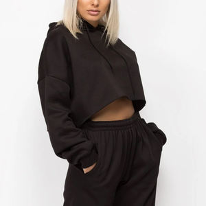 Ensemble de survêtement de sport pour femme grande taille, deux pièces : sweat à capuche court et pantalon de survêtement - Product Image 3