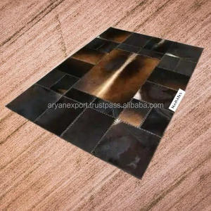 เทรนด์ใหม่จริงทําด้วยมือพรมหนังแท้และพรมหนัง Cowhide ขายร้อนเย็บปะติดปะต่อกันพรมสําหรับห้องนั่งเล่นพื้นที่ขนาดใหญ่ - Product Image 3