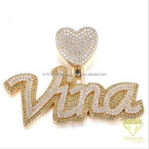 Pendentif Lettre Tendance en Forme de Cœur avec Diamant de Laboratoire et Détails Scintillants - Product Image 2