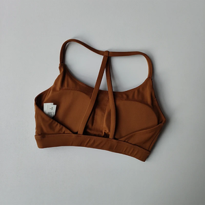 Soutien-gorge de sport sans coutures avec bretelles réglables, maintien élevé pour femme, idéal pour la gym et l'entraînement, disponible en rose, marron, noir, gris et olive - Product Image 3