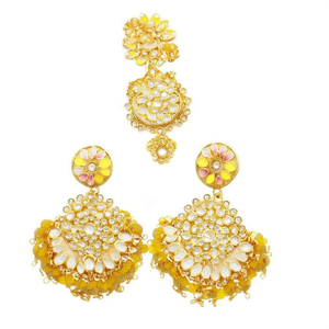 Pendientes colgantes de oro chapado con piedras Kundan y cuentas Meenakari con Maangtikka, joyería de moda. - Product Image 2