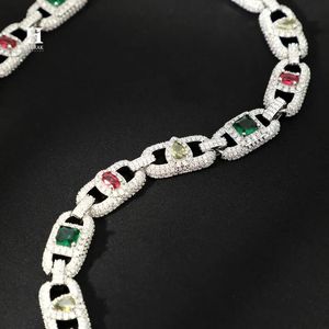 Collier de luxe à maillons mariniers multi-pierres précieuses, avec ancre pavée de diamants, émeraude, rubis et pierres rouges - Product Image 2