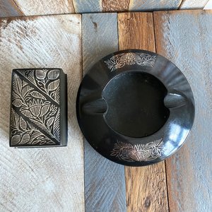 Cendrier décoratif en métal pour table, idéal pour hôtels et cafés - Product Image 4